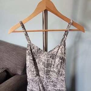 Brand New Petite XS Printed Romper